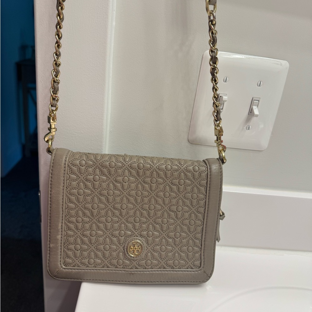 Tory Burch Gray Crossbody Bag with Chain Strap